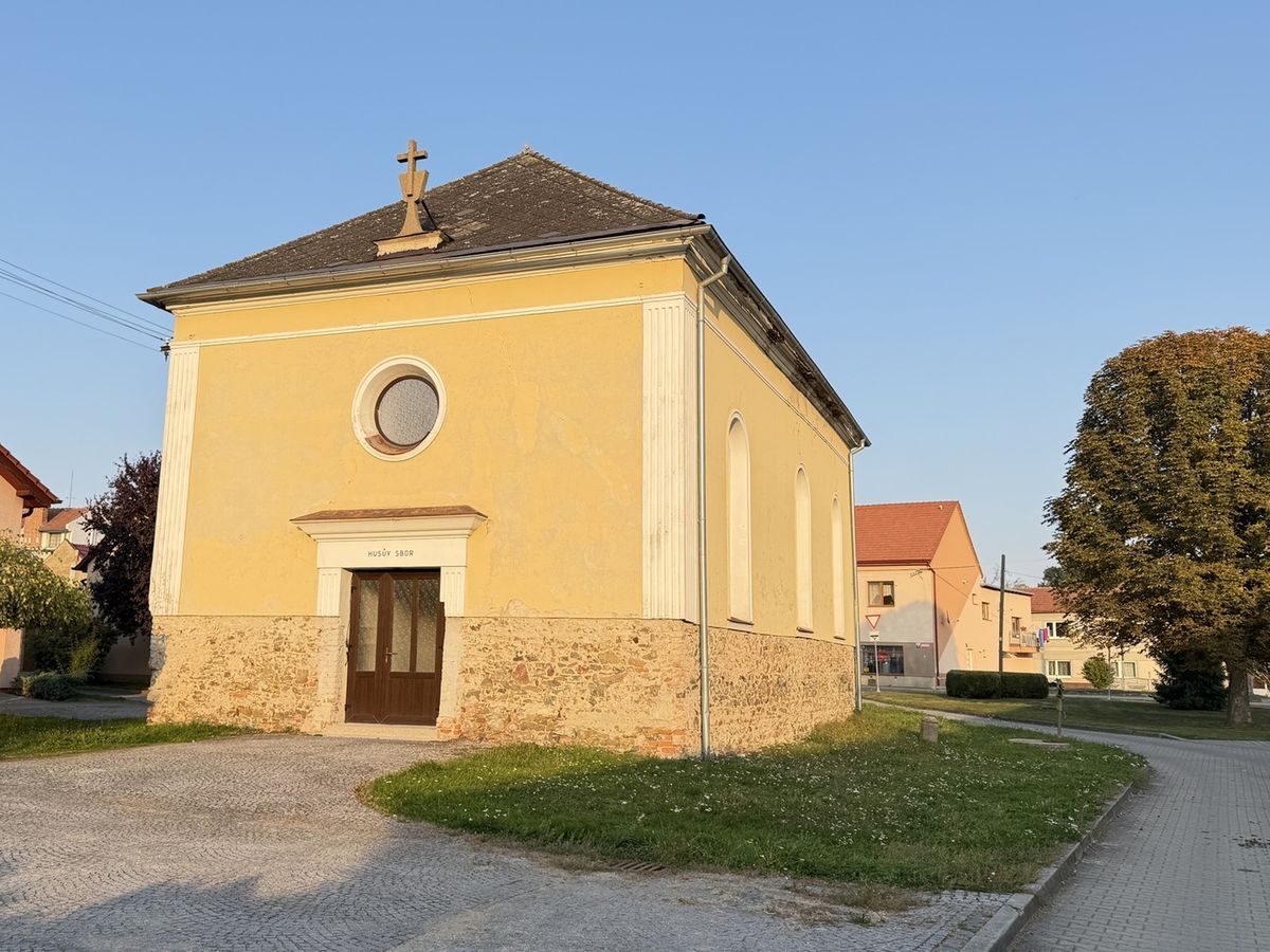 Husův sbor – původní synagoga – dnes